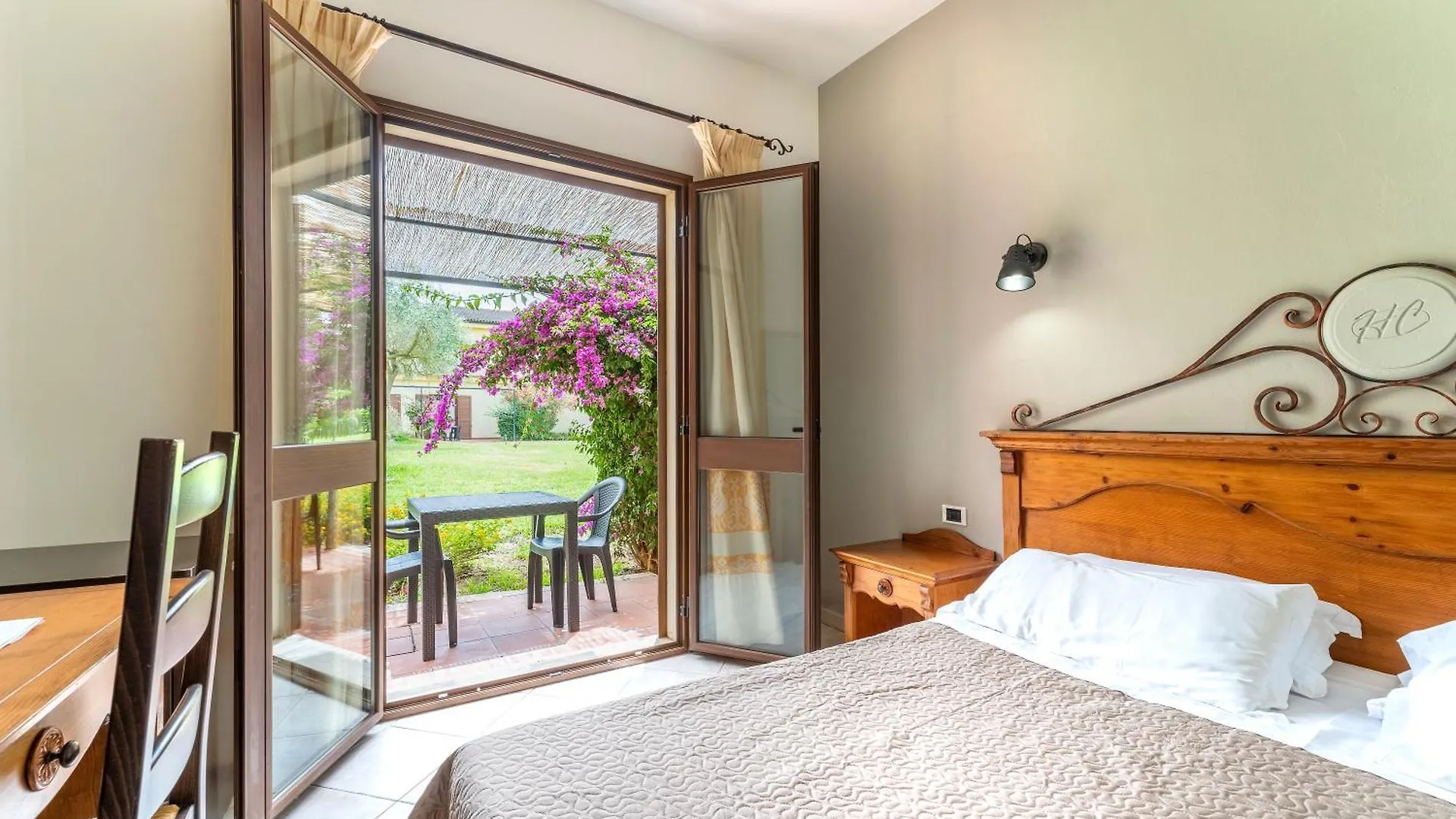 Horse Country Resort Congress & Spa - Hotel Ribot Arborea